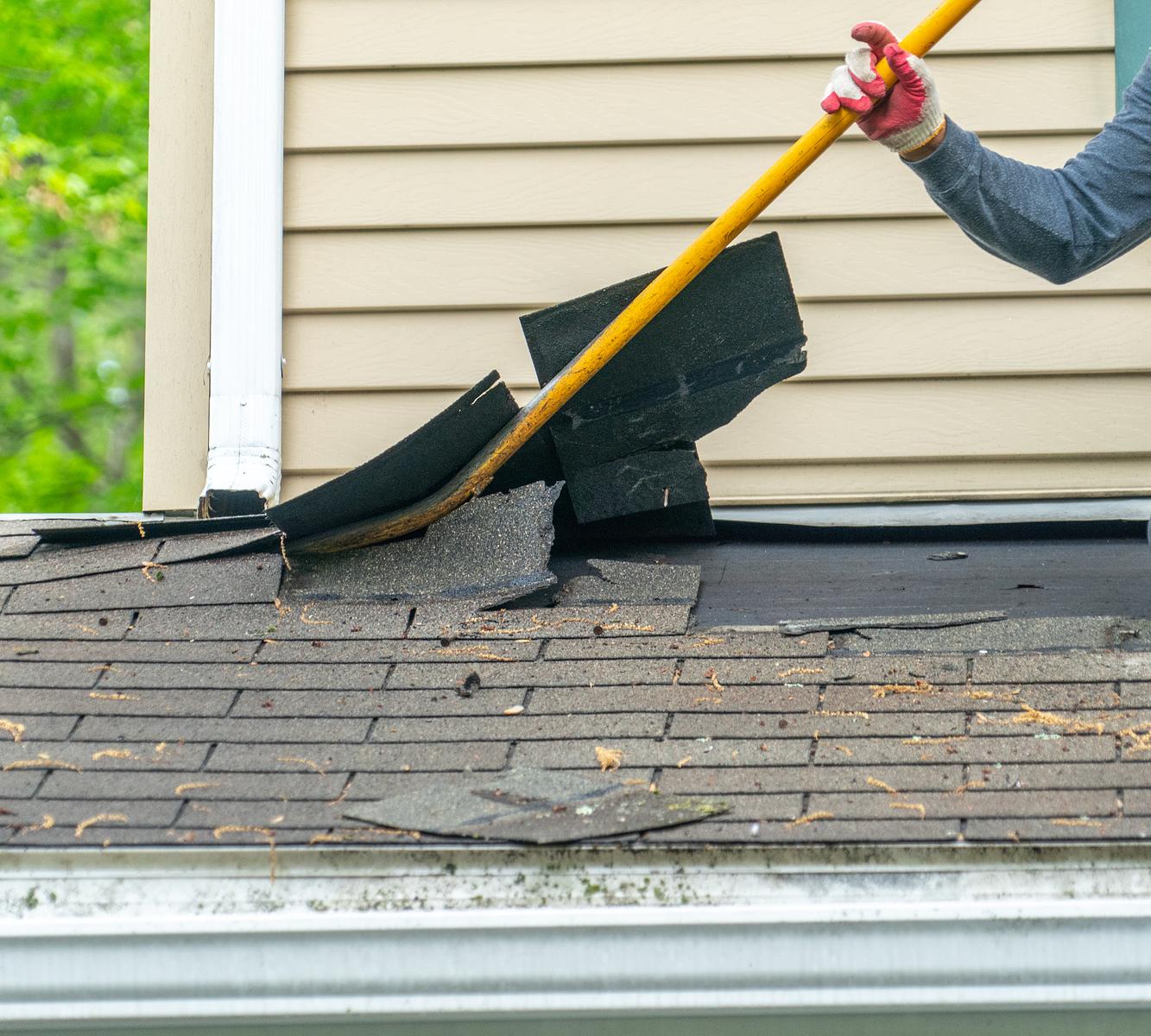 A finished roof in Syracuse, NY